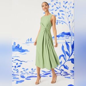 Maggy London Sleeveless Pleated Elegant Green Sleeveless Dress